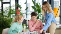 Administracja i bezpieczeństwo wewnętrzne | Studia II stopnia ze studiami podyplomowymi w Bydgoszczy | Uniwersytet WSB Merito Bydgoszcz: Pośrednictwo pracy_Bydgoszcz_grupa studentów