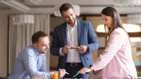 Kadry i płace w praktyce | Studia podyplomowe w Bydgoszczy | Uniwersytet WSB Merito Bydgoszcz: Główna grafika: Toruń - studia podyplomowe - Uczestnicy studiów podyplomowych podczas zajęć