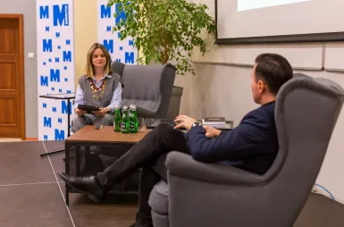 19 listopada | Premiera książki Tomasza Gordona - „12 nawyków szefa doskonałego” | Aktualności | Uniwersytet WSB Merito Bydgoszcz: Premiera książki Tomasza Gordona „12 nawyków szefa doskonałego” – 