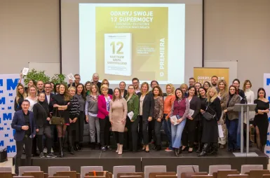 19 listopada | Premiera książki Tomasza Gordona - „12 nawyków szefa doskonałego” | Aktualności | Uniwersytet WSB Merito Bydgoszcz: Premiera książki Tomasza Gordona „12 nawyków szefa doskonałego” – uczestnicy wydarzenia