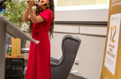 19 listopada | Premiera książki Tomasza Gordona - „12 nawyków szefa doskonałego” | Aktualności | Uniwersytet WSB Merito Bydgoszcz: Premiera książki Tomasza Gordona „12 nawyków szefa doskonałego” – koncert
