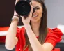 42. Czwartki Social Media | 11.06.2026 na UWSB Merito Bydgoszcz | Aktualności | Uniwersytet WSB Merito Bydgoszcz: studentka z aparatem robiąca zdjęcie