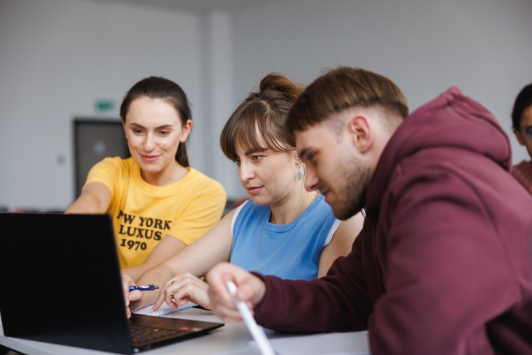 Marketing in the Digital Economy | Studia II stopnia w Bydgoszczy | Uniwersytet WSB Merito Bydgoszcz: Studenci na zajęciach