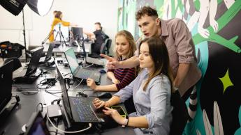 Grafika komputerowa w multimediach | Studia I stopnia w Chorzowie | Uniwersytet WSB Merito Chorzów: grafika komputerowa w multimediach
