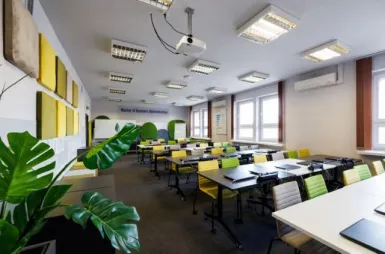 Nasz kampus | Uniwersytet WSB Merito Chorzów: sala hybrydowa