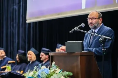 Quod bonum, felix, faustum fortunatumque sit! Uniwersytet WSB Merito Chorzów rozpoczął rok akademicki 2025/2026 | Aktualności | Uniwersytet WSB Merito Chorzów: Inauguracja roku akademickiego