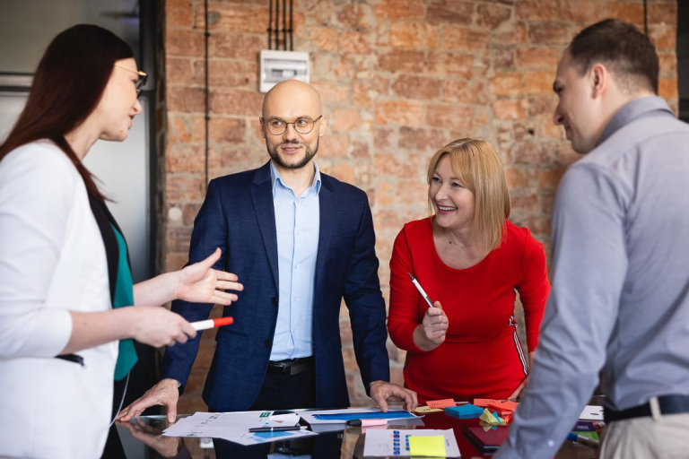 Sprawozdawczość finansowa i niefinansowa | Studia II stopnia w Chorzowie | Uniwersytet WSB Merito Chorzów: uczestnicy studiów podyplomowych wykonujący projekt