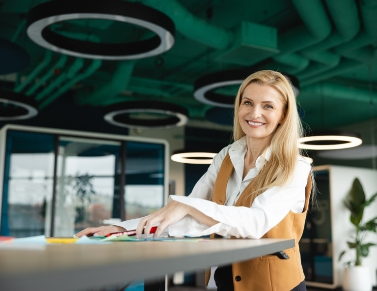 Polish language courses for foreigners | WSB Merito Poznań University: A female student smiling
