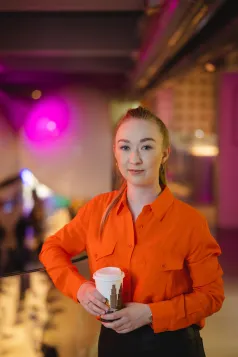 Student Council | WSB Merito Toruń University: studentka Uniwersytetu WSB Merito i członkini samorządu studenckiego