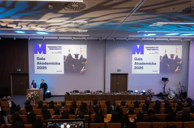 Uroczystość wręczenia dyplomów absolwentom 2025 za nami! | Aktualności | Uniwersytet WSB Merito w Gdańsku: Zdjęcie
