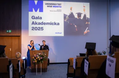 Uroczystość wręczenia dyplomów absolwentom 2025 za nami! | Aktualności | Uniwersytet WSB Merito w Gdańsku: zdjęcie