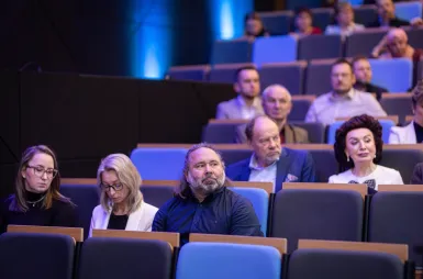 Uroczystość wręczenia dyplomów absolwentom 2025 za nami! | Aktualności | Uniwersytet WSB Merito w Gdańsku: zdjęcie