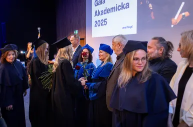 Uroczystość wręczenia dyplomów absolwentom 2025 za nami! | Aktualności | Uniwersytet WSB Merito w Gdańsku: Zdjęcie
