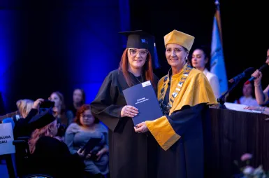Uroczystość wręczenia dyplomów absolwentom 2025 za nami! | Aktualności | Uniwersytet WSB Merito w Gdańsku: zdjęcie