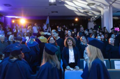 Uroczystość wręczenia dyplomów absolwentom 2025 za nami! | Aktualności | Uniwersytet WSB Merito w Gdańsku: Zdjęcie