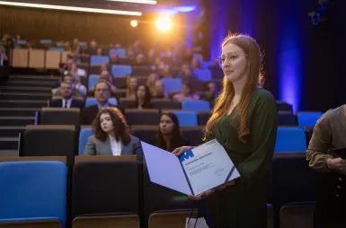 Uroczystość wręczenia dyplomów absolwentom 2025 za nami! | Aktualności | Uniwersytet WSB Merito w Gdańsku: Zdjęcie