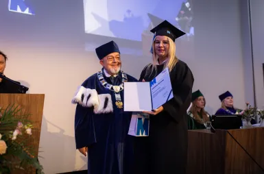 Uroczystość wręczenia dyplomów absolwentom 2025 za nami! | Aktualności | Uniwersytet WSB Merito w Gdańsku: Zdjęcie