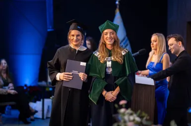 Uroczystość wręczenia dyplomów absolwentom 2025 za nami! | Aktualności | Uniwersytet WSB Merito w Gdańsku: zdjęcie