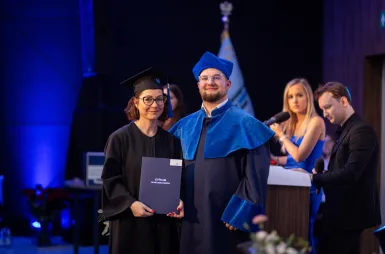 Uroczystość wręczenia dyplomów absolwentom 2025 za nami! | Aktualności | Uniwersytet WSB Merito w Gdańsku: zdjęcie