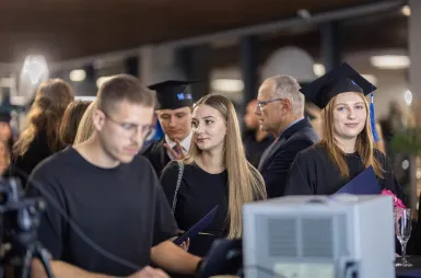 Uroczystość wręczenia dyplomów absolwentom 2025 za nami! | Aktualności | Uniwersytet WSB Merito w Gdańsku: Zdjęcie