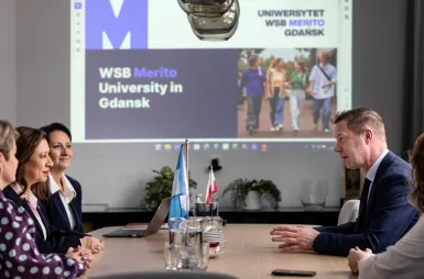 Spotkanie kultur i pomysłów – wizyta Ambasador Gwatemali na naszym uniwersytecie | Aktualności | Uniwersytet WSB Merito w Gdańsku: wizyta Ambasador Gwatemali