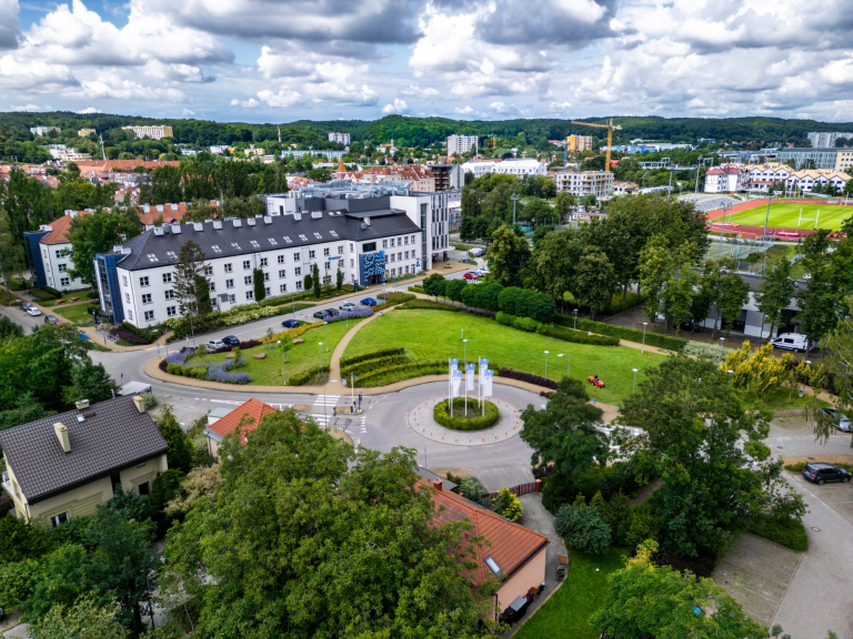 Masaż Kobido | Szkolenia i kursy w Gdańsku | Uniwersytet WSB Merito w Gdańsku: rozbudowa_kampusu-