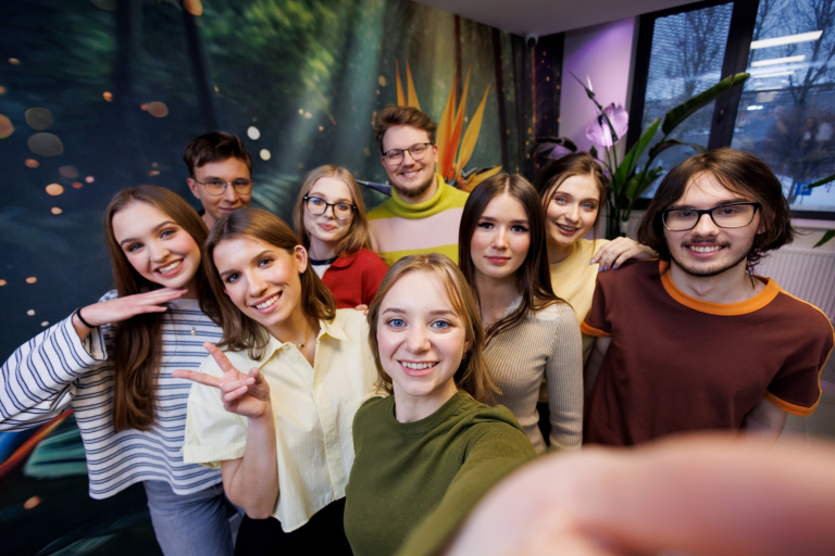 Smart Governance - Nowoczesna Administracja i Cyfrowe Społeczeństwo | Studia I stopnia w Gdańsku | Uniwersytet WSB Merito w Gdańsku: Selfie studentów 
