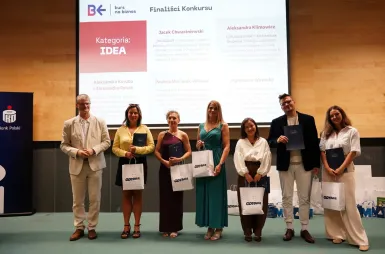 Innowacyjne pomysły nagrodzone. Uniwersytet WSB Merito Gdynia wspiera młodych przedsiębiorców | Aktualności | Uniwersytet WSB Merito Gdynia: finał Kurs na biznes