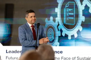 Leader 2050 - międzynarodowy dialog o przyszości | Aktualności | Uniwersytet WSB Merito Gdynia: Leader 2050