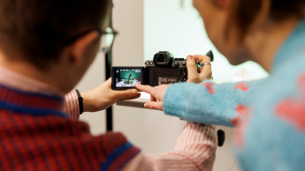Projektowanie komunikacji produktowej | Studia I stopnia w Łodzi | Uniwersytet WSB Merito Łódź: Canon Technology Day (zdjęcie ilustracyjne)