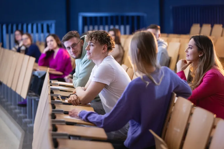 Pornografia i kompulsywne zachowania seksualne w ujęcie CBT. Kolejne spotkanie z cyklu Psycho Forum | Aktualności | Uniwersytet WSB Merito Łódź: Psycho Forum