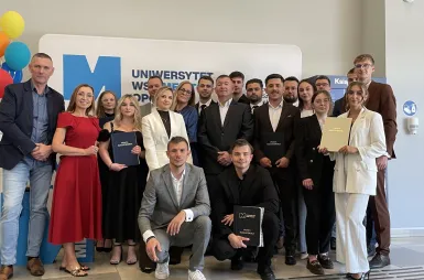 Historyczny moment dla  Uniwersytetu WSB Merito Opole. Pierwsi absolwenci psychologii i dietetyki z dyplomami! | Aktualności | Uniwersytet WSB Merito Opole: obrony