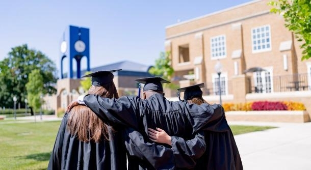 Centrum Współpracy Międzynarodowej | Uniwersytet WSB Merito Opole: Amerykański dyplom Bachelor’s degree w jeden rok 