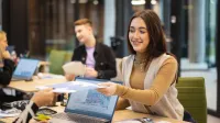 Mobile Software Developer | Studia I stopnia w Poznaniu | Uniwersytet WSB Merito w Poznaniu: Poznań student rozmowa dokumenty