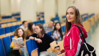 studenci