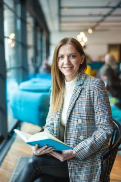 Poznaj nas | Uniwersytet WSB Merito w Poznaniu: Poznań - studentka Katarzyna Świtała