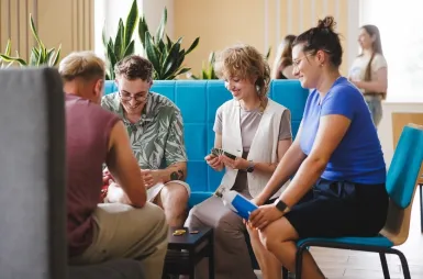 Университет ВСБ Мерито в Гдыне | Университеты ВСБ Мерито: grupa studentów