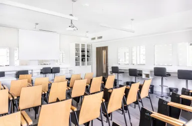 Nasze budynki | Uniwersytet WSB Merito: sala kosmetyczna