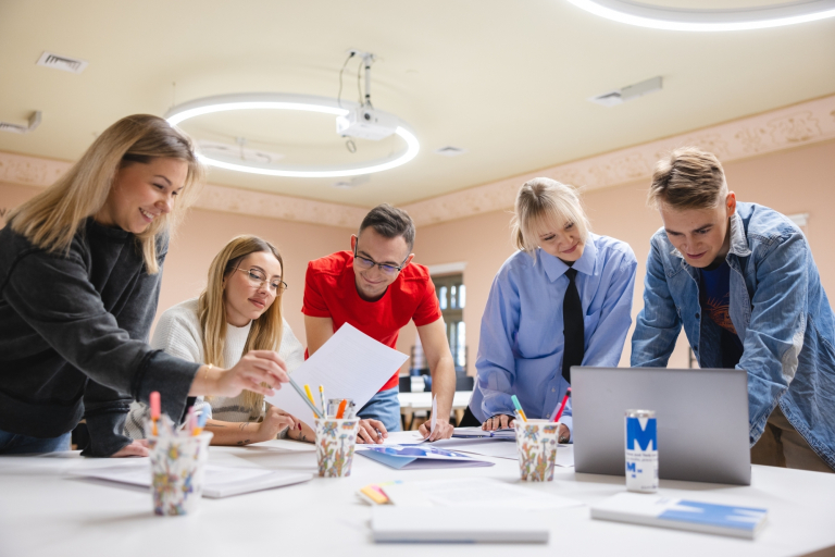 Studia II stopnia z podyplomowymi | Uniwersytet WSB Merito: studia magisterskie z podyplomowymi