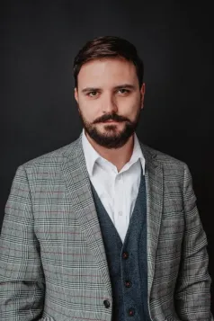Szkolenia i kursy w Szczecinie | Uniwersytet WSB Merito Szczecin: dr Adam Zemełka