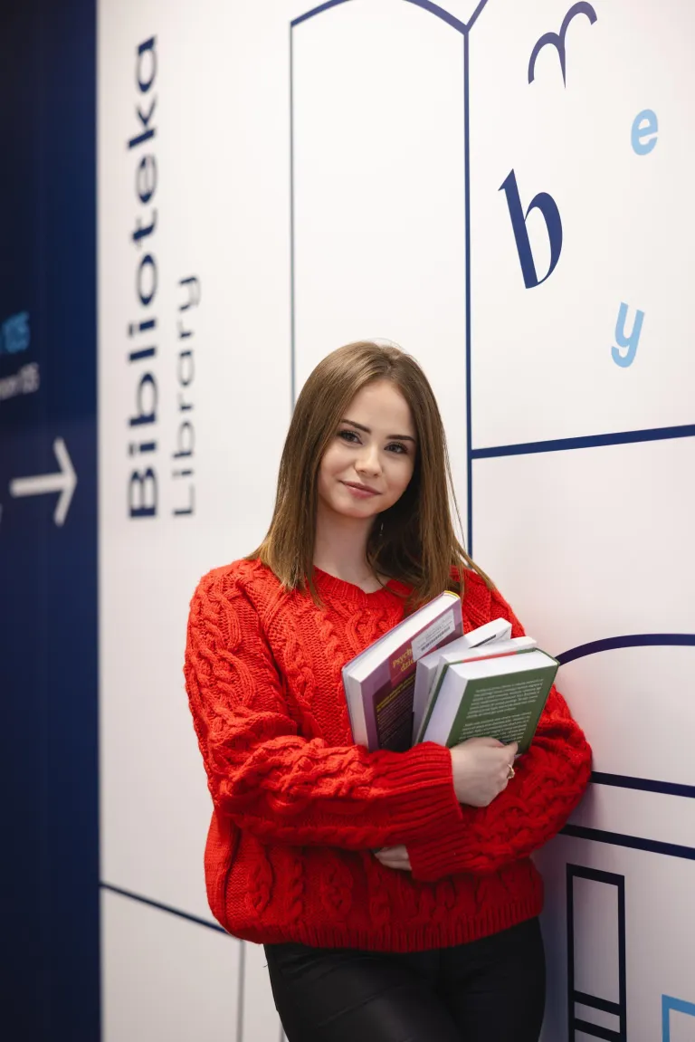 Inżynieria sieci, systemów i bezpieczeństwa IT | Uniwersytet WSB Merito Szczecin: Studentka WSB Merito