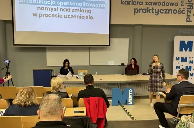 II edycja konferencji „STEAM i AI w edukacji” już za nami! [GALERIA ZDJĘĆ] | Aktualności | Uniwersytet WSB Merito w Toruniu: II konferencja Steam i AI w edukacji