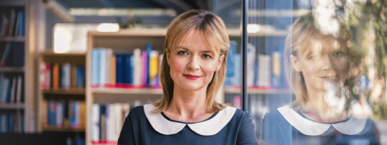 Walentynkowy podcast: O miłości, związkach i współczesnych relacjach | Aktualności | Uniwersytet WSB Merito w Toruniu: dr Magdalena Nowak-Paralusz