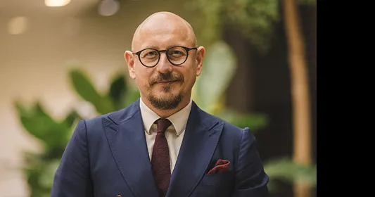 Psychologia komunikacji i przywództwa w biznesie | Szkolenia i kursy w Warszawie | Uniwersytet WSB Merito Warszawa: Marcin Roczniak