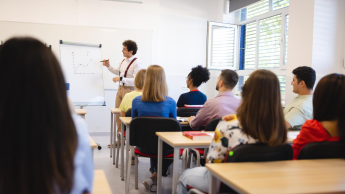 Ekonomia menedżerska | Studia I stopnia w Warszawie | Uniwersytet WSB Merito Warszawa: osiągniecia naukowe 3