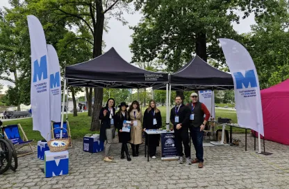 Aktualności | Uniwersytet WSB Merito we Wrocławiu: Zespół prowadzący stoisko promocyjne