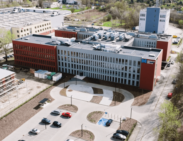 Strefa studenta | Uniwersytet WSB Merito we Wrocławiu: Kampus WSB Merito budynek G