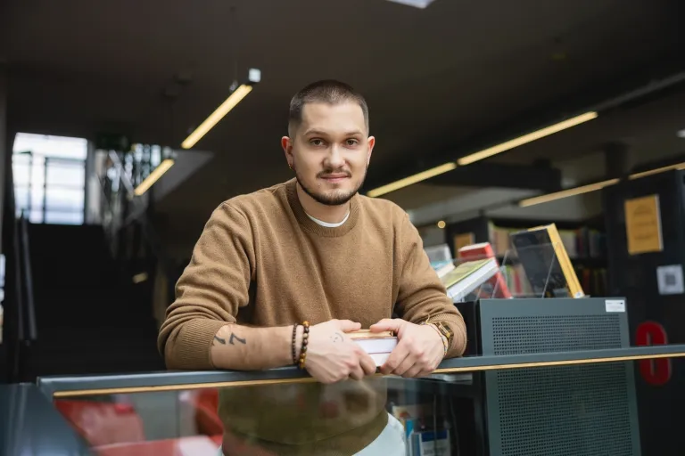 Bezpieczeństwo państwa i służby mundurowe | Studia I stopnia we Wrocławiu | Uniwersytet WSB Merito we Wrocławiu: student na uczelni